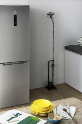  Indesit Kühlschrank mit No Frost System