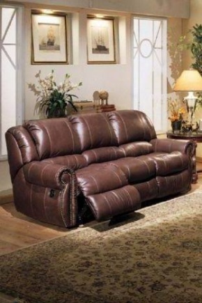  Die Sofas der belarussischen Fabrik Pinskdrev