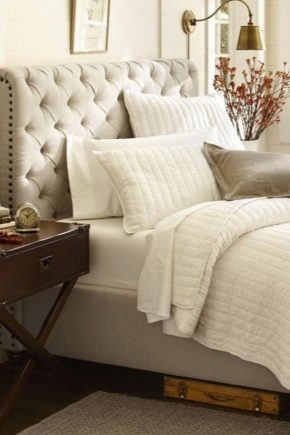  Wie mache ich ein Kopfteil mit eigenen Händen?