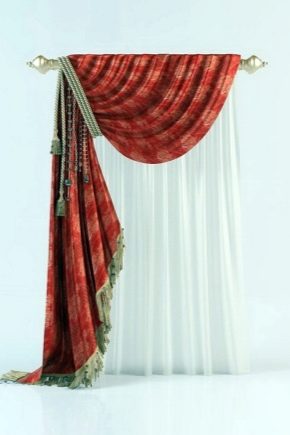  How to hang the curtains?