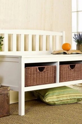  Elegante moderne Bänke für den Flur