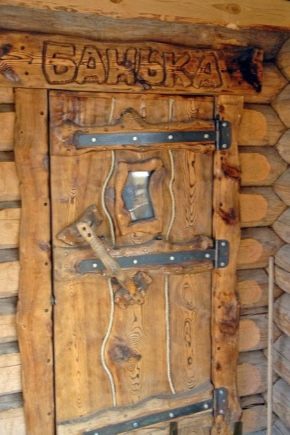  How to make the door to the bath with your own hands?