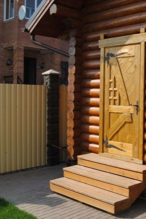  Wie mache ich die Haustür mit eigenen Händen?