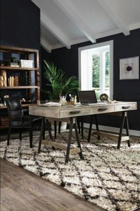  Bureau en bois massif: caractéristiques de choix