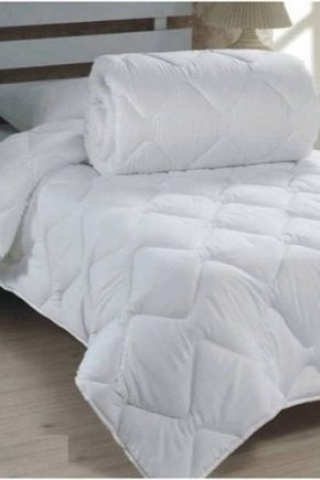  Standard sizes of one-and-a-half blankets