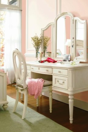  Choisir une coiffeuse pour enfants