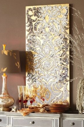  Caractéristiques décoration murale dans le salon