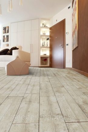  Oset Kachel im Innenraum