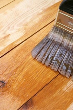  Comment choisir un vernis pour le bois?