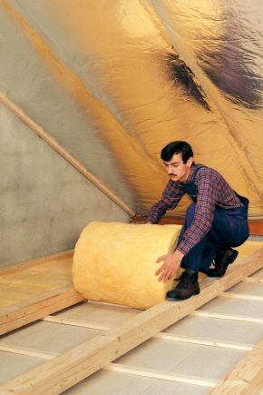  Le processus d'isolation du plafond dans le bain