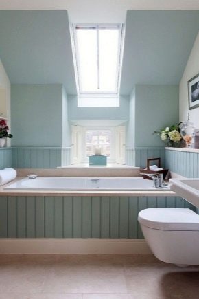  PVC-Wandpaneele im Inneren des Badezimmers