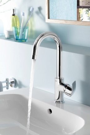  Les subtilités du choix des hauts mélangeurs pour l'évier