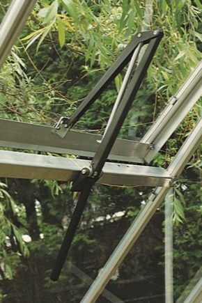  Évents pour les serres: caractéristiques, variétés et tailles