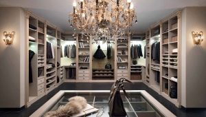  Accessoires de garde-robe