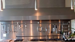  Étagères pour garde-corps dans la cuisine