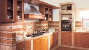  Carreaux de couleur pour la cuisine: une combinaison de couleurs