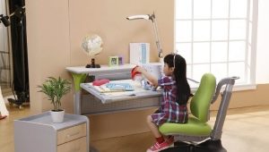  Chaise bébé réglable en hauteur