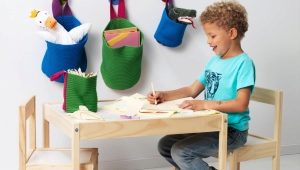  Chaise et table pour enfants avec leurs propres mains