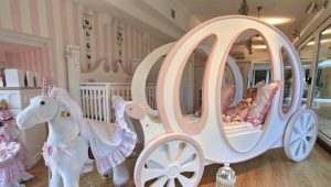  Voiture de lit pour la fille