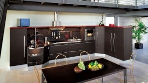  Cuisine sans armoires supérieures