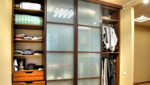  Remplir la garde-robe