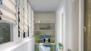  Finition de la loggia avec des panneaux en plastique