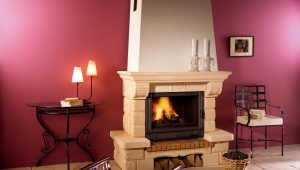  Foyer au feu avec leurs propres mains