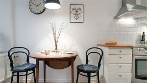  Table semi-circulaire pour la cuisine