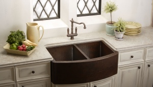  La taille de l'évier pour la cuisine