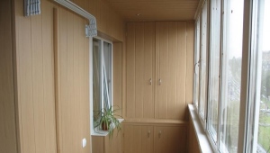  Garde-robe sur le balcon faites-le vous-même