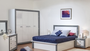  Chambre à coucher blanc brillant