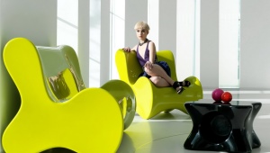  Fauteuils de styles variés