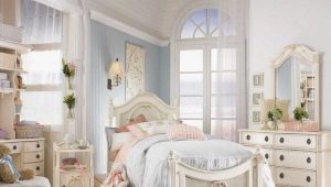  Applique de Provence