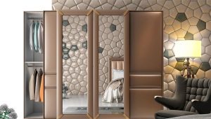  Viertürige Kleiderschränke