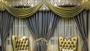  Comment relever les rideaux?