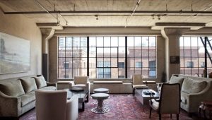  Nous sélectionnons le tapis au style de l'intérieur