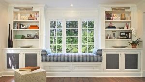  Cabinets around the window