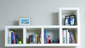  Petit bureau à l'intérieur