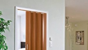  Installation of accordion doors