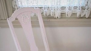  Decoupage und Dekor des Stuhls: gute Ideen