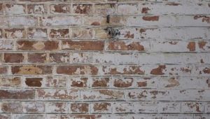  Ziegelsteintapete im modernen Innenraum