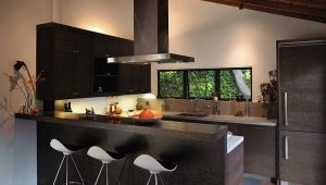  Semi-luxuriöse Stühle im Innenraum