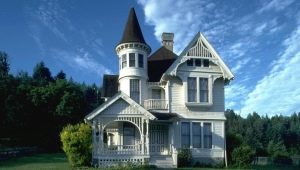  Das Projekt im Stil der Burg: ein Haus aus einem Märchen