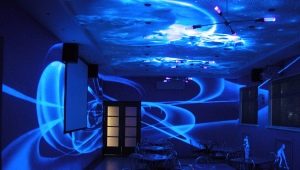 Leuchtende und neonfarbene Tapete