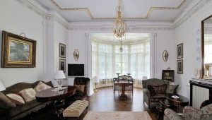  Salon avec baie vitrée: détails subtils