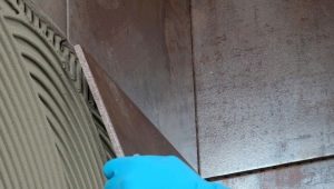  Colle pour carrelage Kreps renforcé: caractéristiques et champ d'application