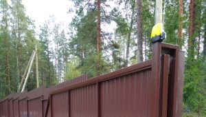  Portes coulissantes forgées: la carte de visite d'une maison privée