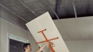 Ready-made and homemade versions of the lift for drywall