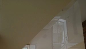  Plafond tendu dans le grenier: caractéristiques techniques et exemples de construction