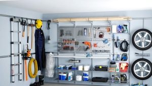  Merkmale der Wahl der Möbel für die Garage